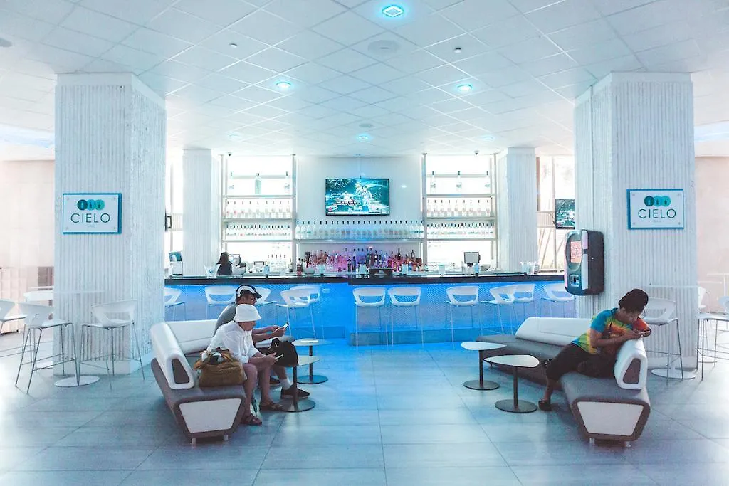 Ξενοδοχείο με διαμερίσματα Esj Azul Apartment Carolina